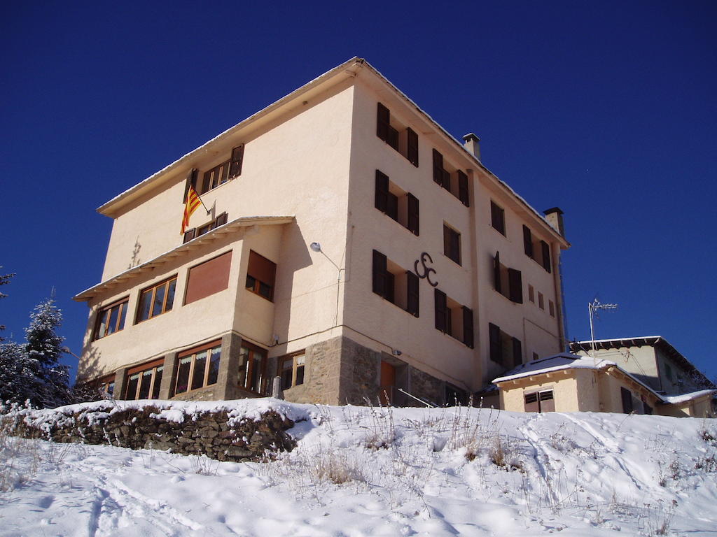 Xalet-Refugi U.E.C. Hostel La Molina  Bagian luar foto
