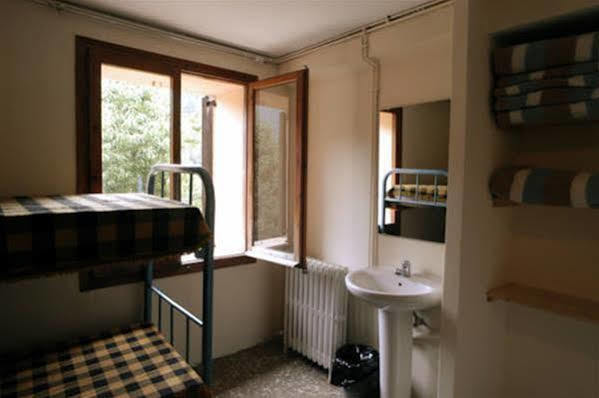 Xalet-Refugi U.E.C. Hostel La Molina  Bagian luar foto